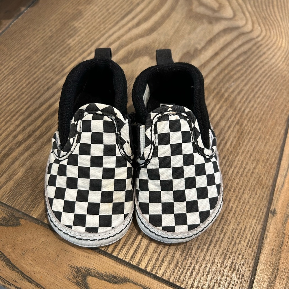 Baby vans size 4